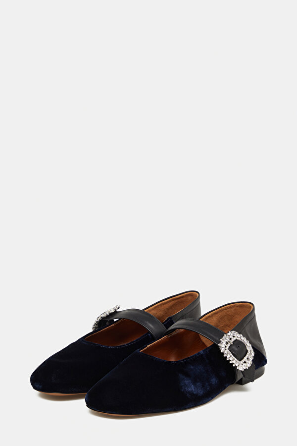 NAVY BLUE FLAT SHOESS 2