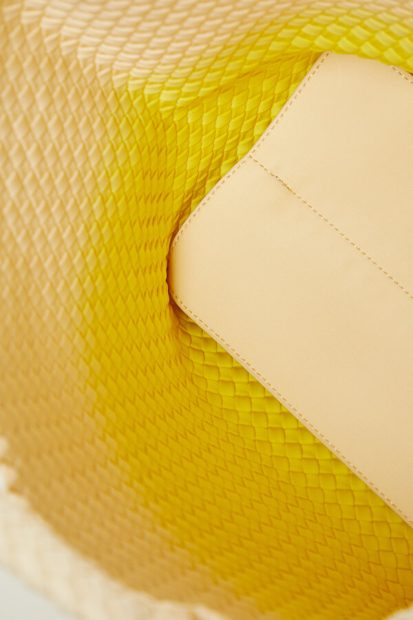 YELLOW BAG 7