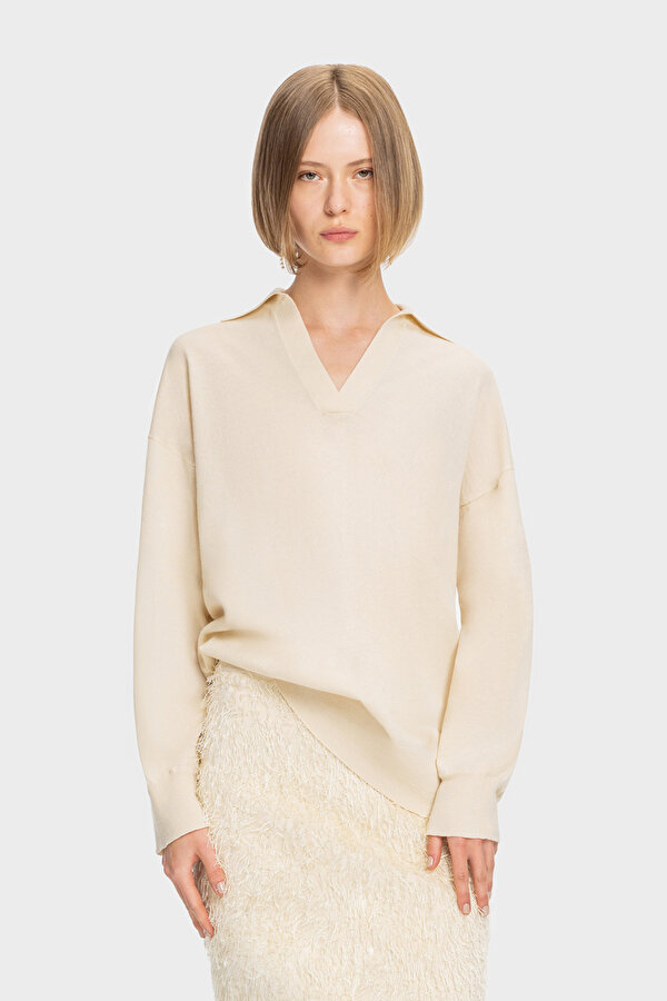 ECRU POLO NECK KNITWEAR