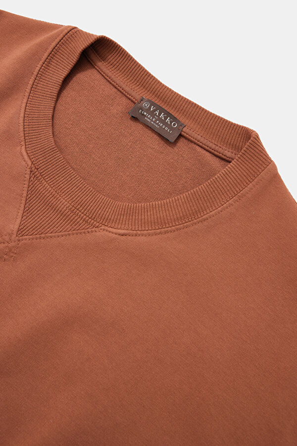 KIZIL KAHVE O YAKA SWEATSHIRT 6