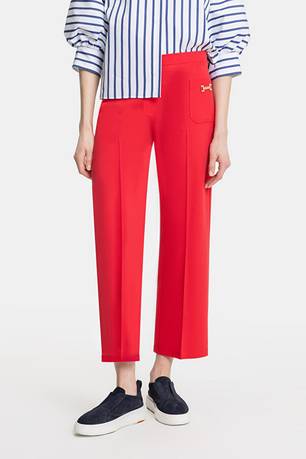 RED STRAIGHT CUT TROUSERS 2
