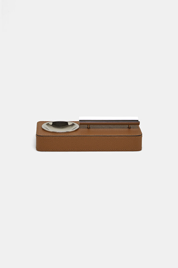 LEATHER ASHTRAY 2