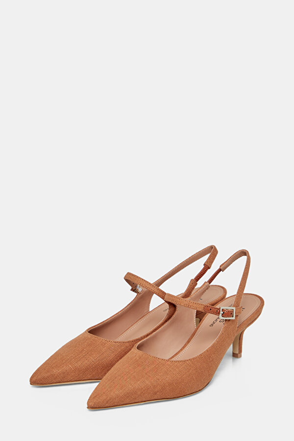 TAN LEATHER SHOES 2