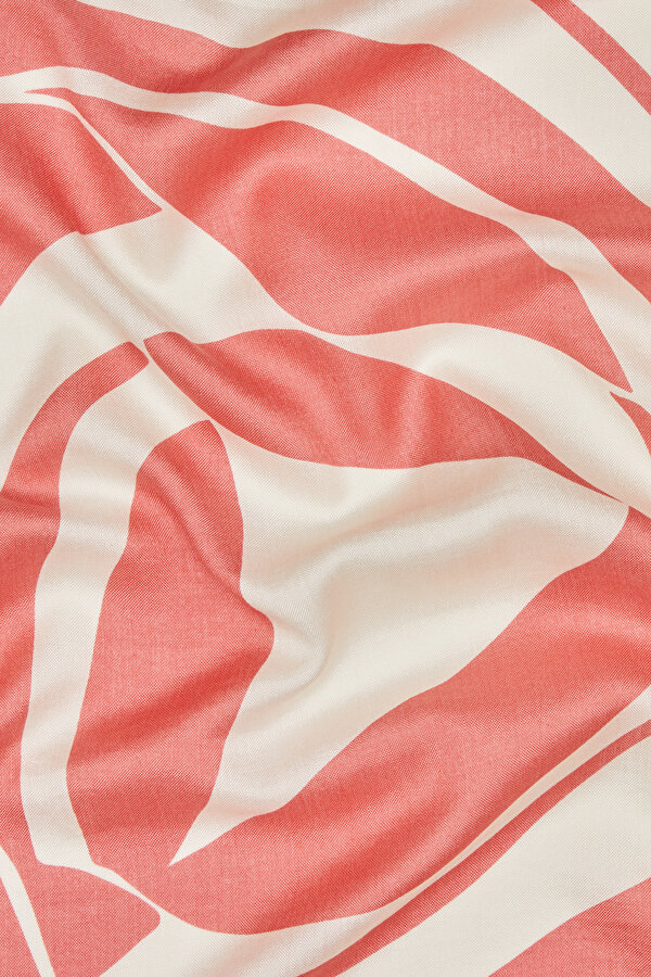 PEMBE GEOMETRİK DESENLİ VUAL İPEK EŞARP 2