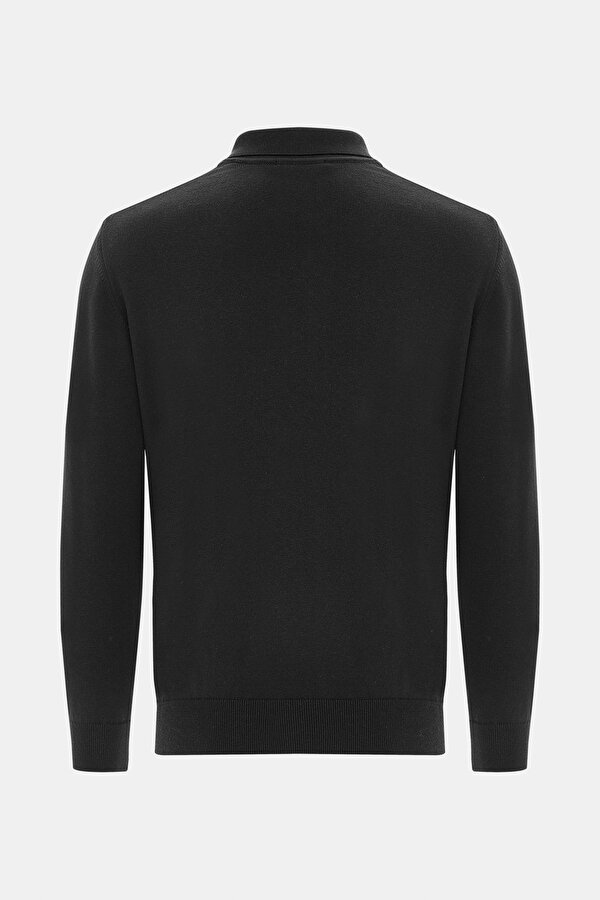 BLACK POLO NECK TRICOT 2