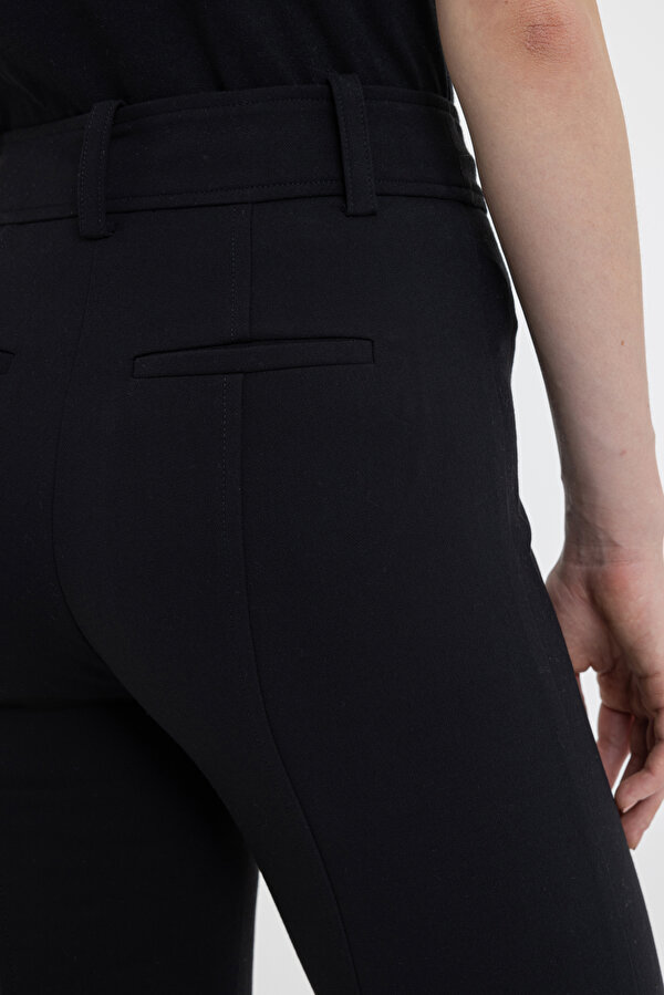 BLACK STRAIGHT CUT TROUSERS 6