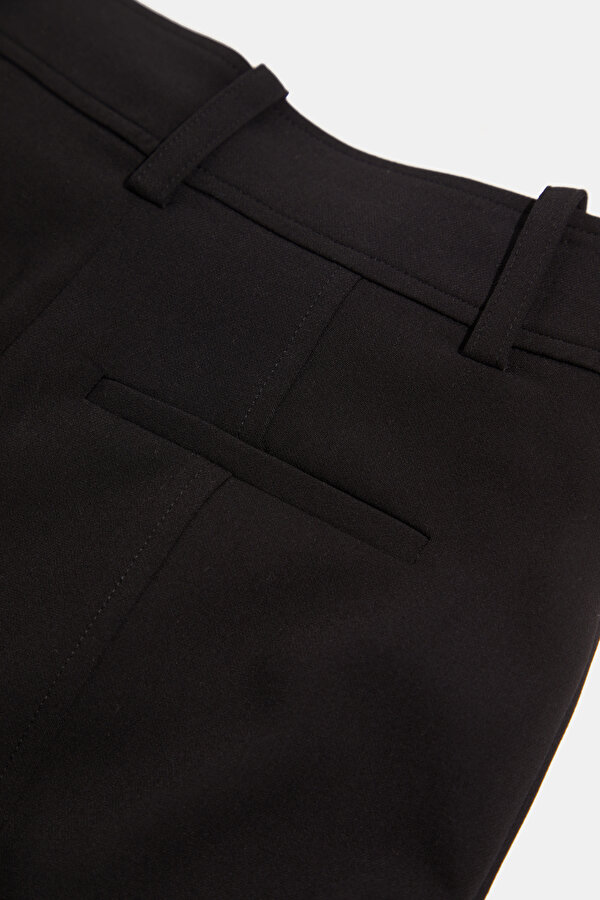 BLACK STRAIGHT CUT TROUSERS 11
