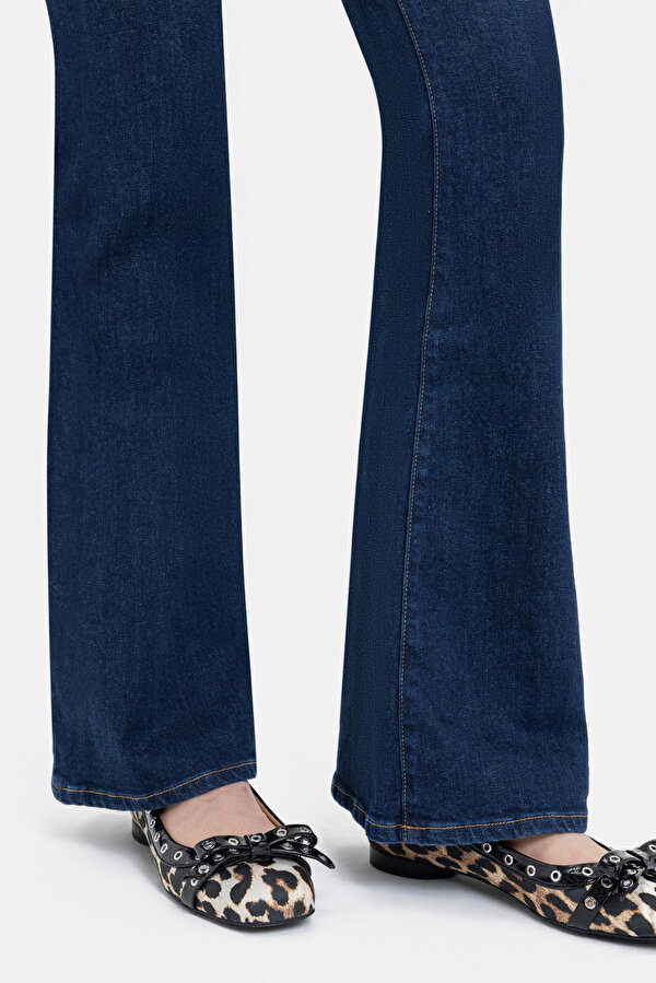 HIGH RISE FLARE JEAN PANTOLON 7