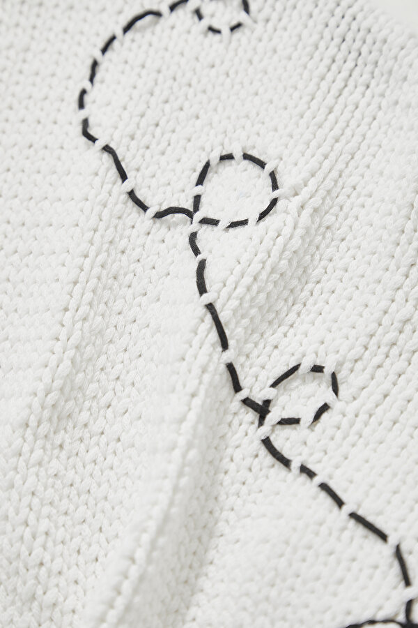 BLACK BASIC / ROUND NECKLINE TRICOT 11