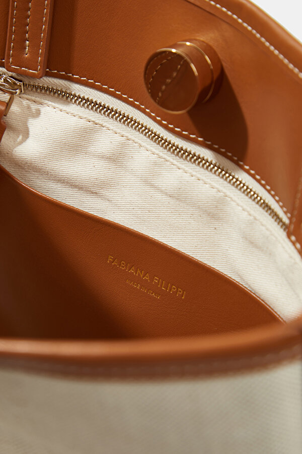 TAN LEATHER BAG 7
