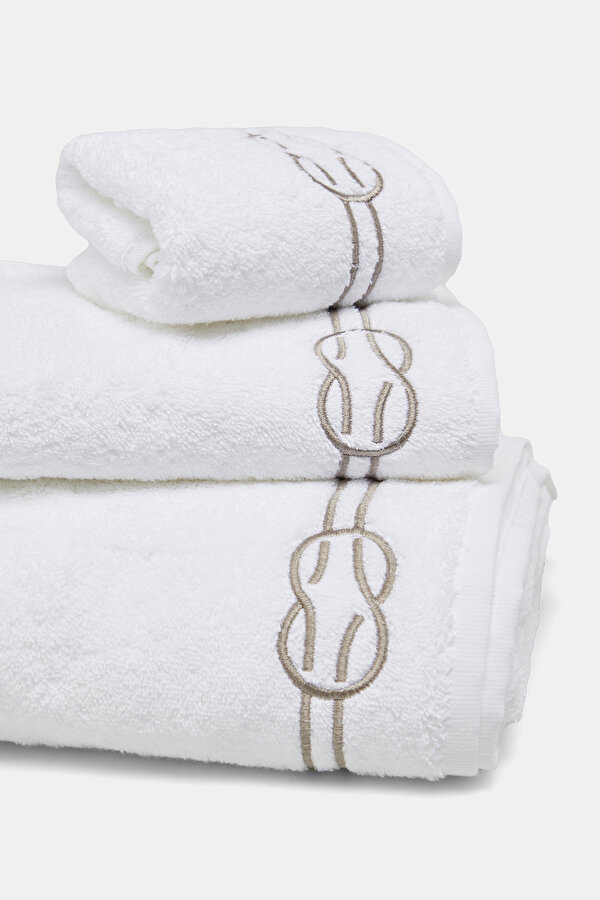 TOWEL 2