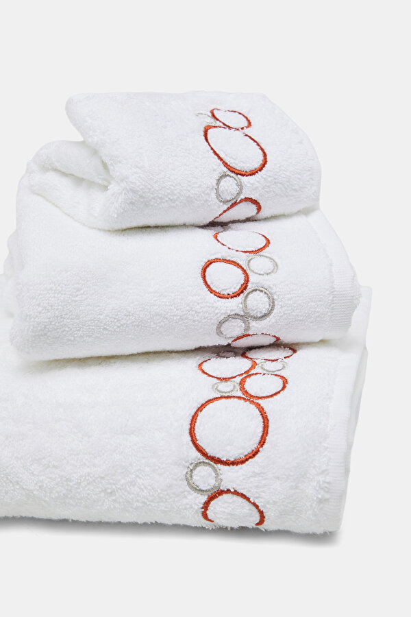 TOWEL 2