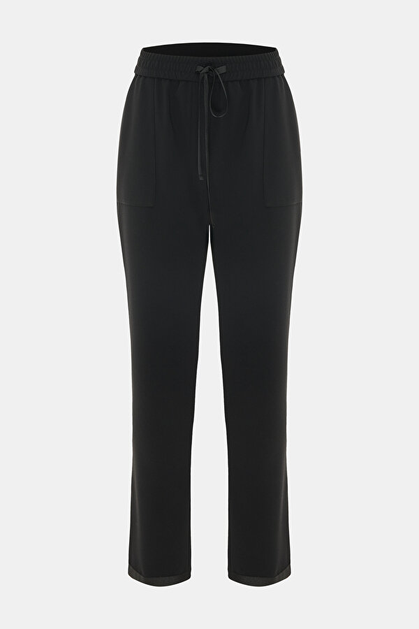 BLACK STRAIGHT CUT TROUSERS
