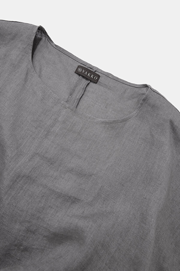KHAKI BASIC / ROUND NECKLINE SHORT SLEEVE BLOUSE 7