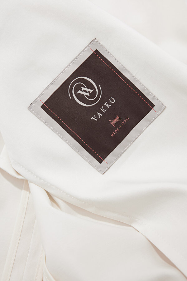 ECRU JACKET 11