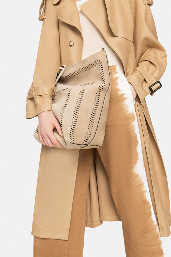 BEIGE LIGHT OVERCOAT 6