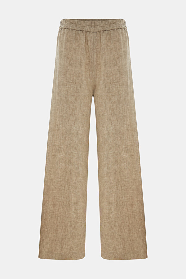 BROWN TROUSERS
