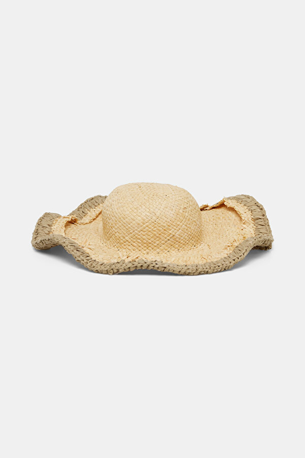 BEIGE HAT 2