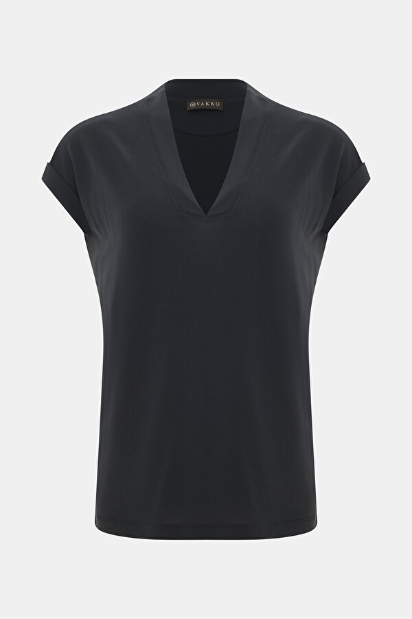 BLACK V NECK SHORT SLEEVE TSHIRT