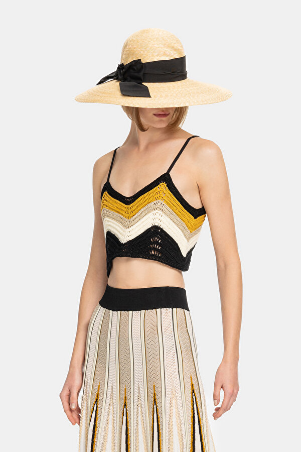 MULTICOLOR V NECK SLEEVELESS SUSPENDER BLOUSE