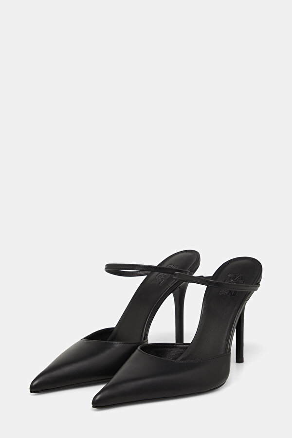 BLACK LEATHER SHOE 2