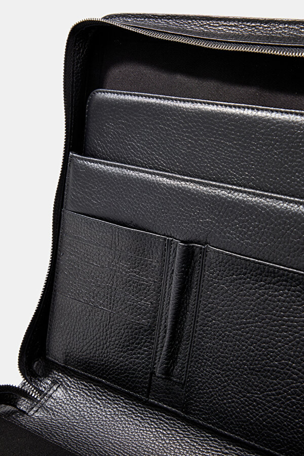 BLACK LEATHER BAG 6