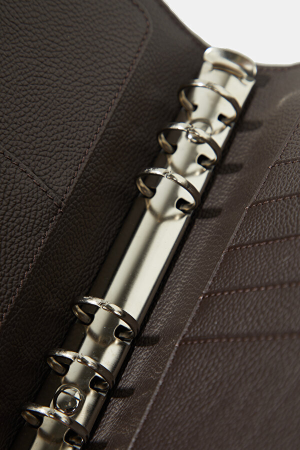 BEIGE LEATHER VAIROUS ACCESSORIES 6