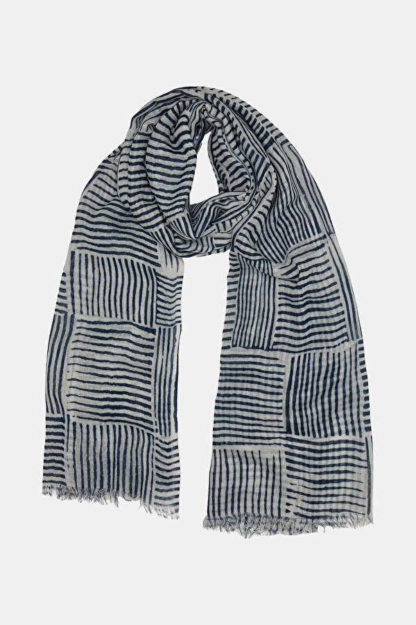 WHITE DESIGN FILLED BAMBOO SHAWL 2