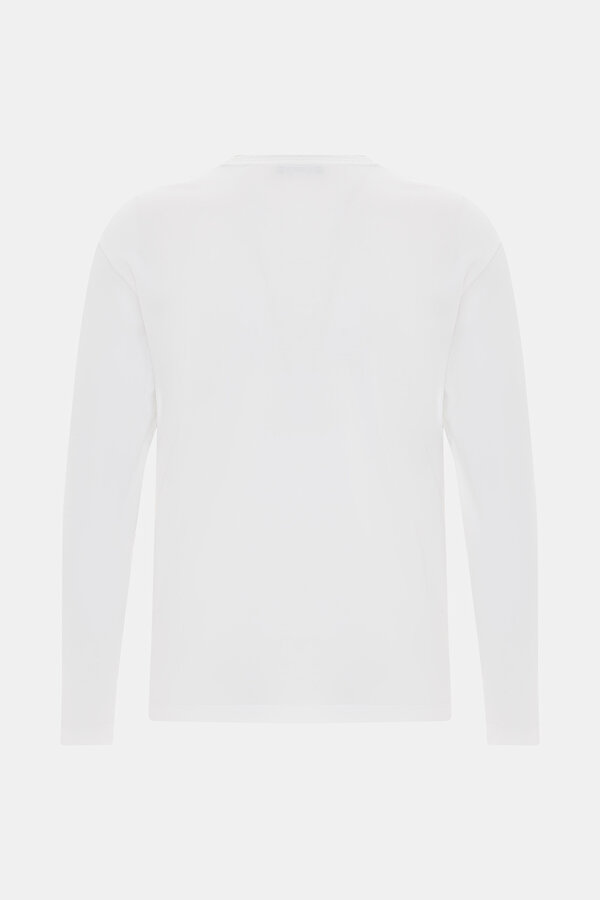 BEYAZ O YAKA UZUN KOLLU T-SHIRT 2