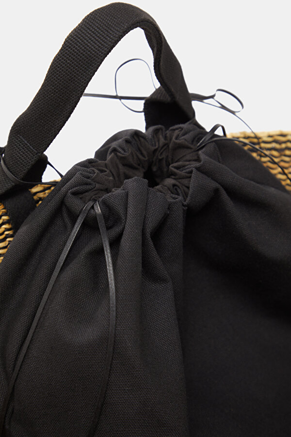 BLACK BAG 6