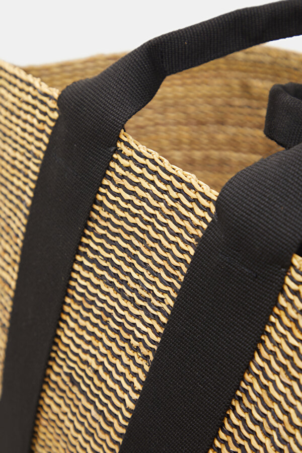 BLACK BAG 7