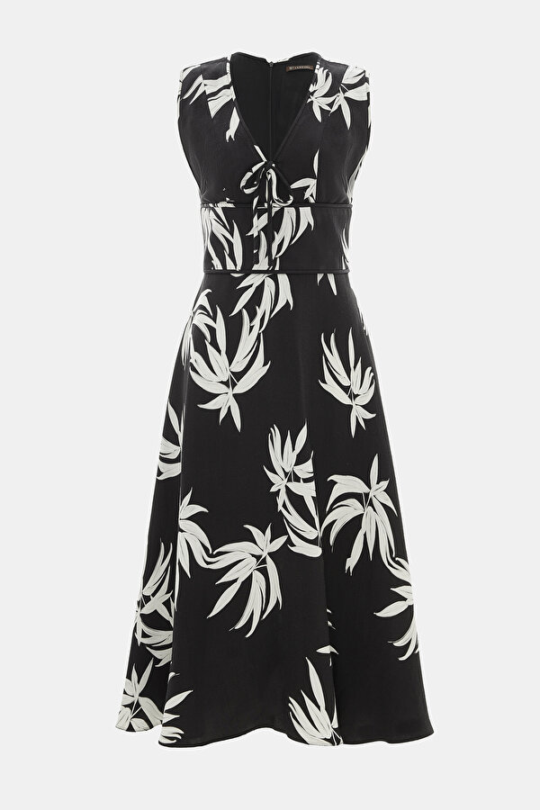 WHITE SLEEVELESS MIDI DRESS 6
