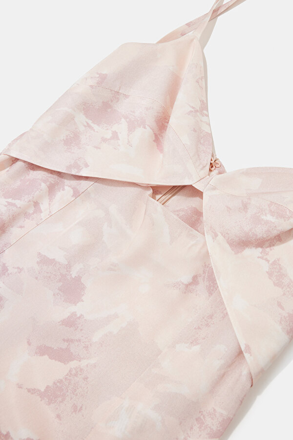 PEMBE DESENLİ ELBİSE 6