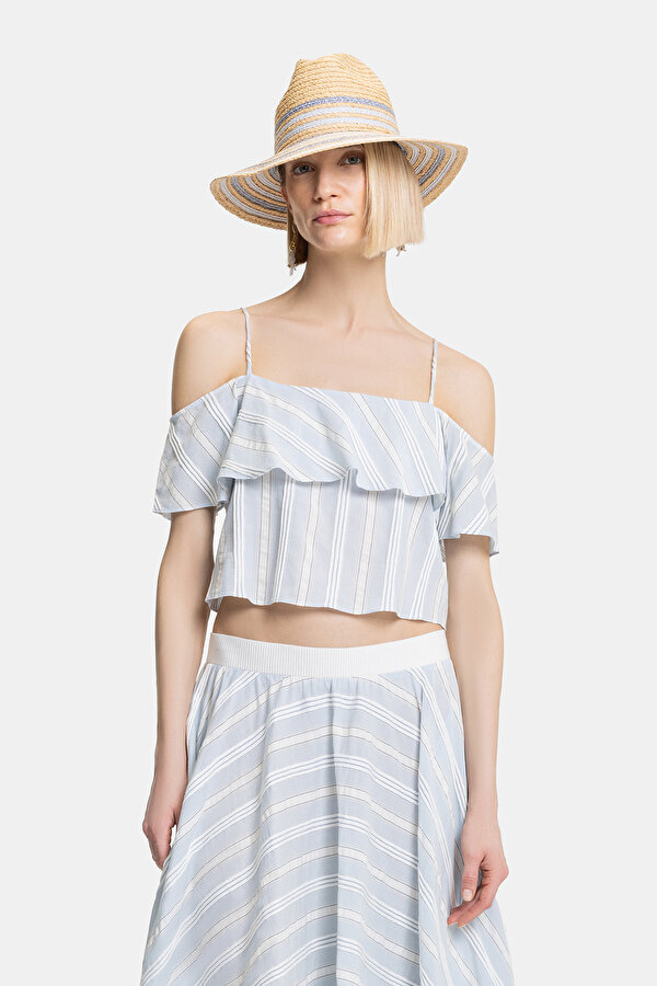 ECRU CLEAVAGE SLEEVELESS SUSPENDER BLOUSE