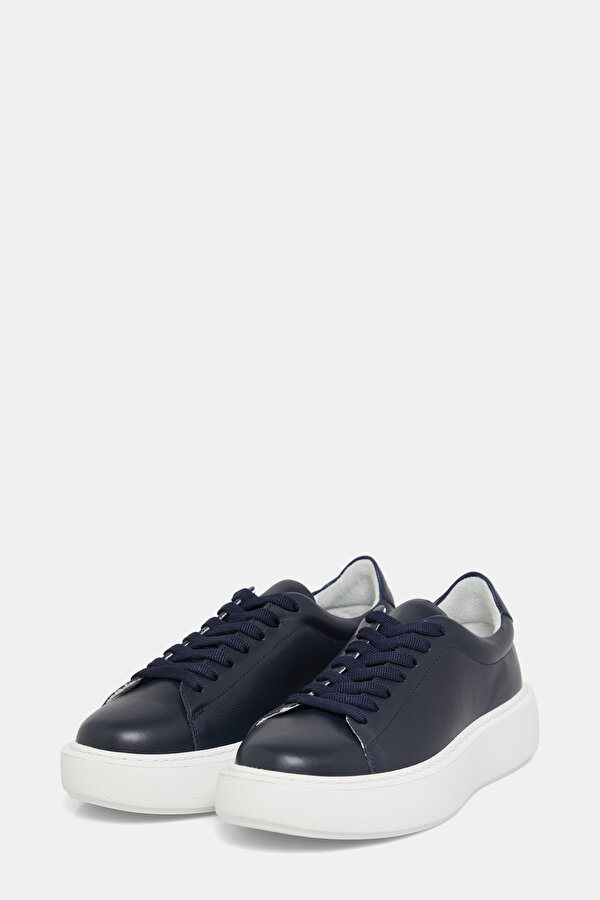 NAVY BLUE LEATHER SNEAKER 2