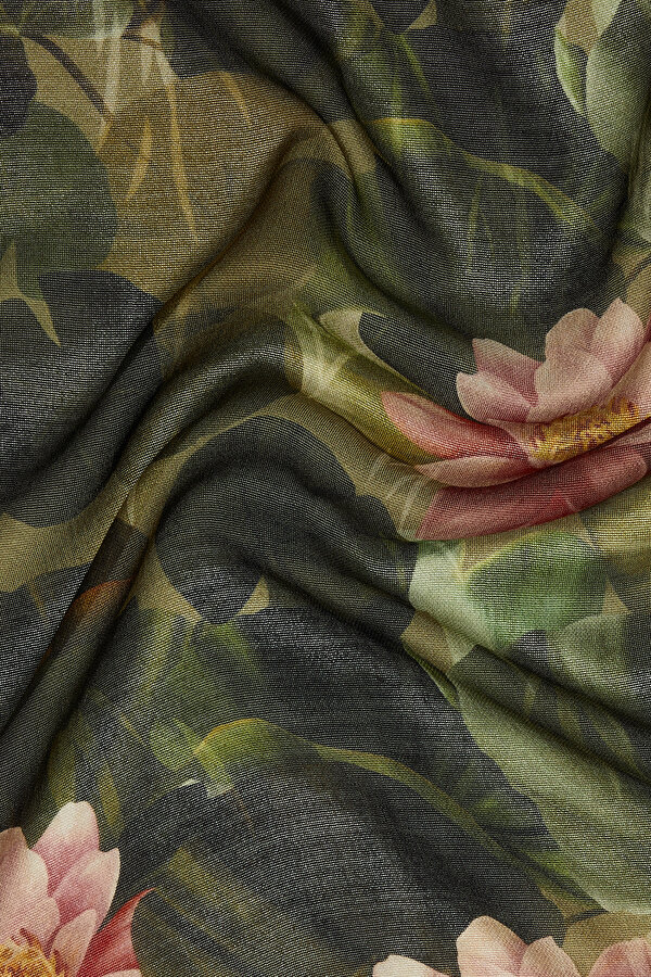 KHAKI FLORAL PATTERN WOOL/SILK SHAWL 2