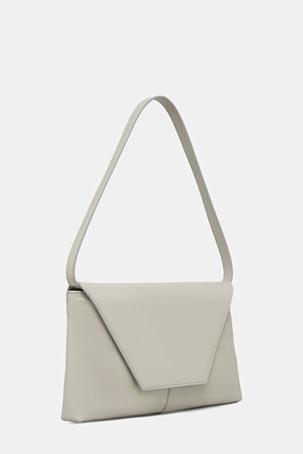 BEIGE LEATHER BAG 2