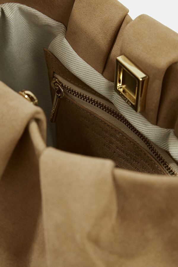 CAMEL SUEDE BAG 6