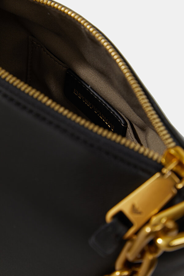 BLACK LEATHER BAG 7