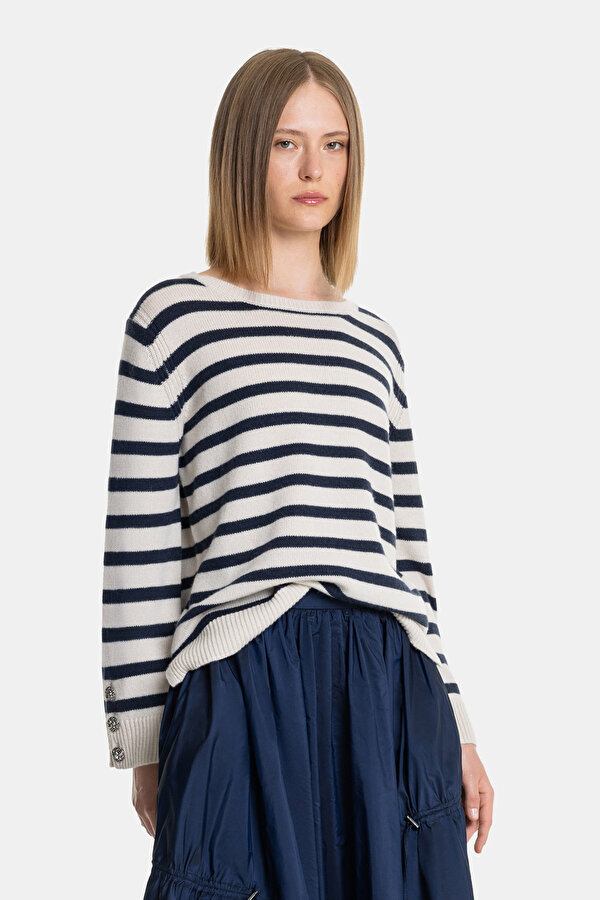 ECRU BASIC / ROUND NECKLINE TRICOT