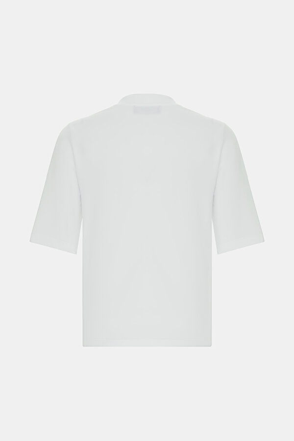 WHITE BASIC / ROUND NECKLINE SHORT SLEEVE TSHIRT 6