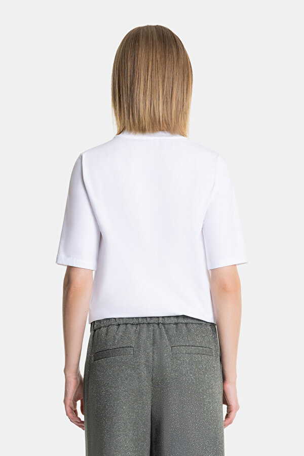 WHITE BASIC / ROUND NECKLINE SHORT SLEEVE TSHIRT 2