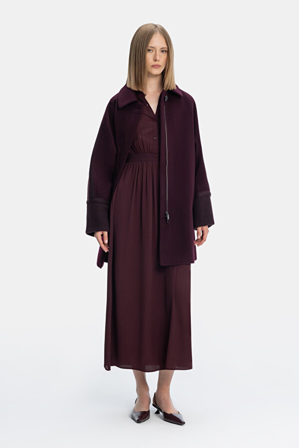 MAROON OVERCOAT