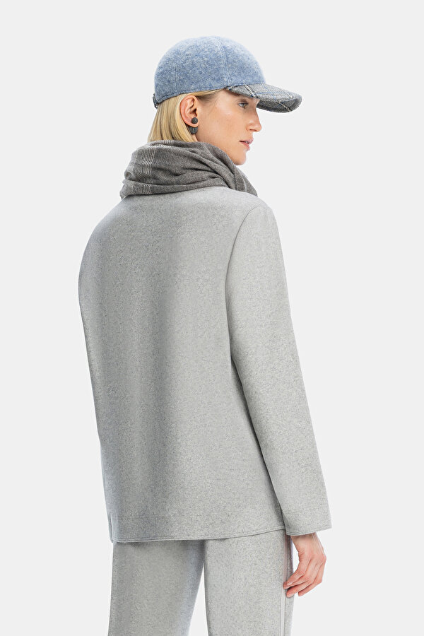 LIGHT GREY LONG SLEEVE SHIRT 6