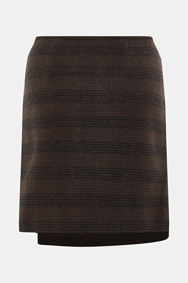 BLACK SKIRT 2