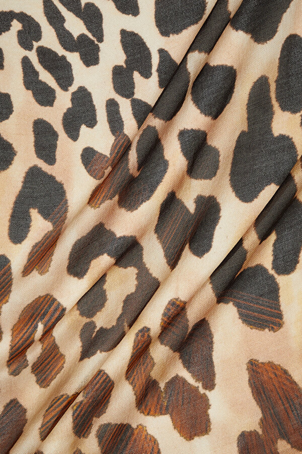 RED BROWN ANIMAL FIGURED WOOL/SILK SHAWL 2