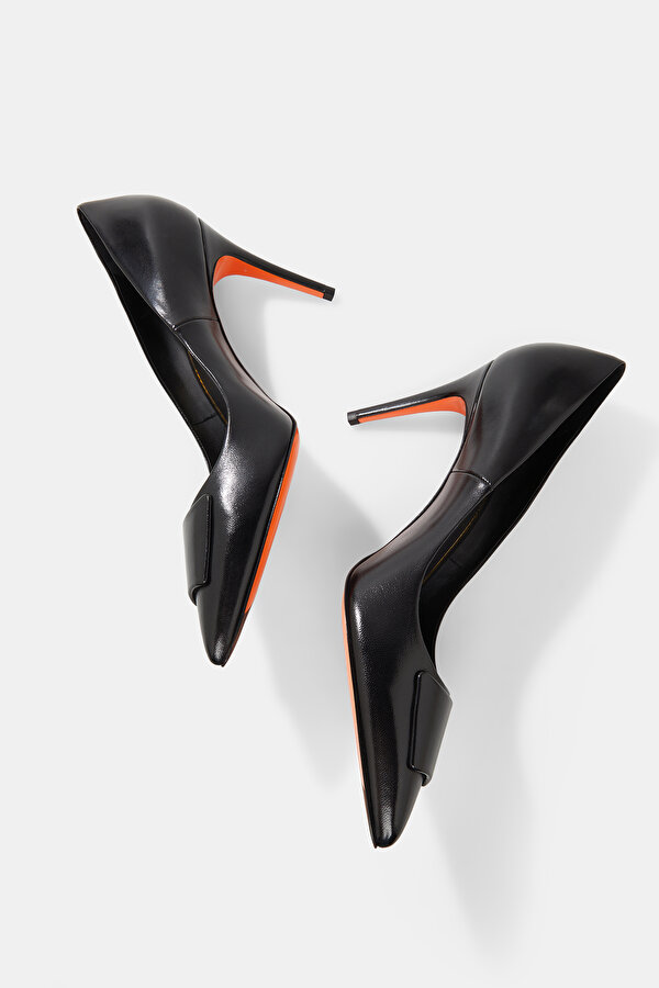 BLACK LEATHER SHOES 6