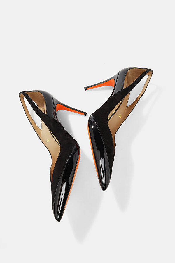 BLACK LEATHER SHOES 6