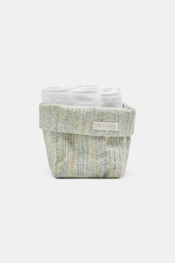 POUCH