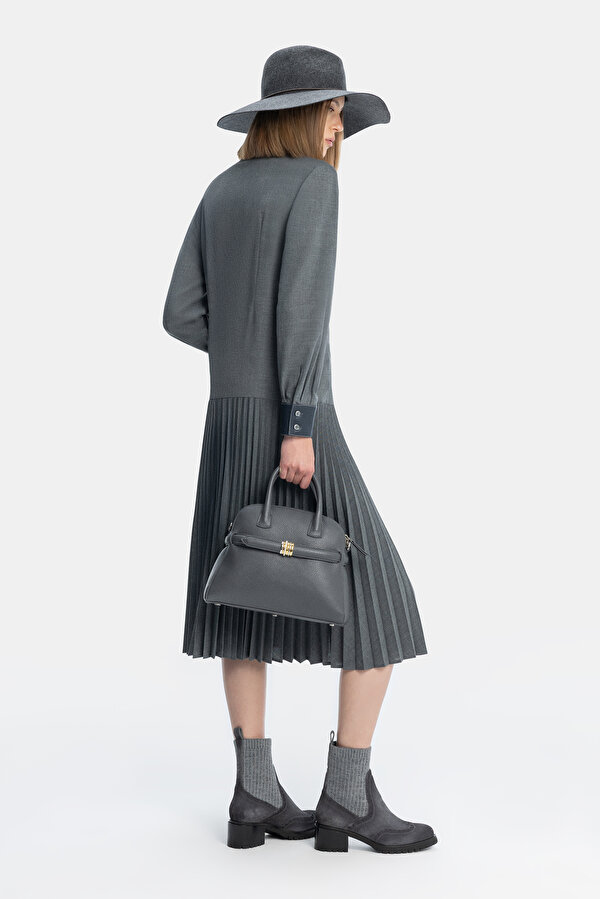 NAVY BLUE LONG SLEEVE DRESS 2